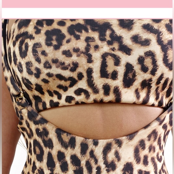 JUMPER SHAPER TRIPLE TUMMY LAYER in leopard two piece size medium NWT - Picture 2 of 6